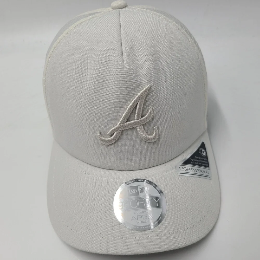 Women Atlanta Braves Hat Snapback Trucker Mesh New Era 9Forty Gray MLB Logo Apex